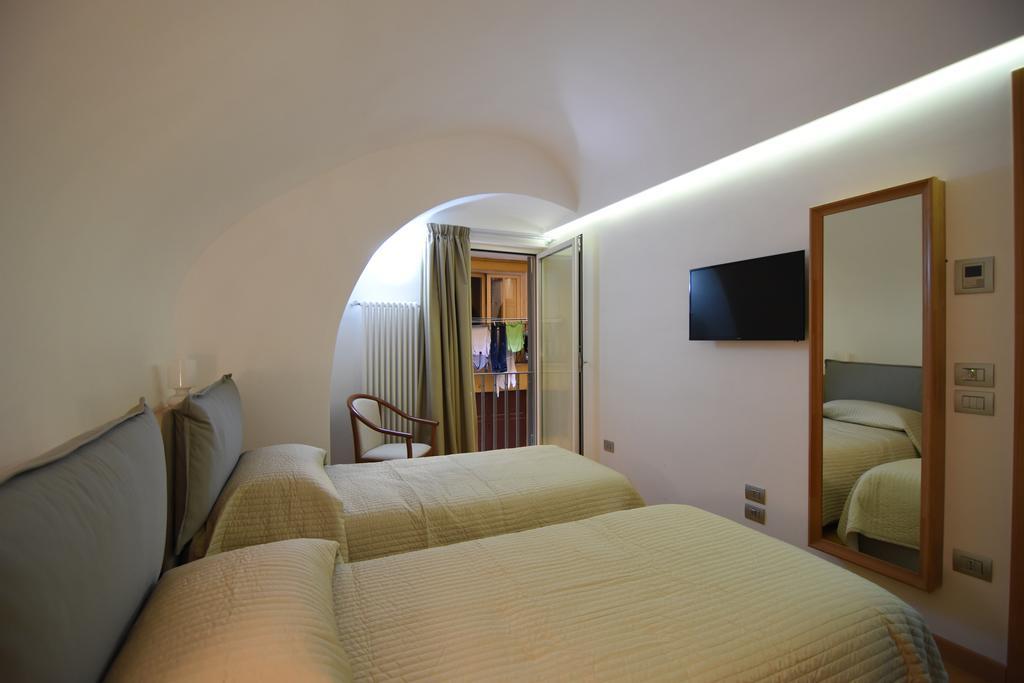 Guest house La Strada Parlata 2*