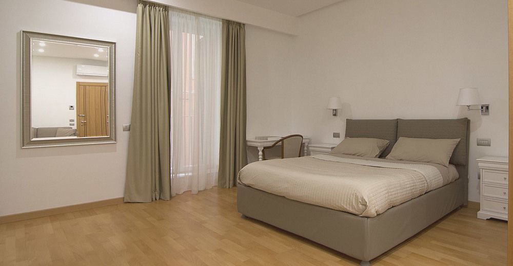 La Strada Parlata Guest house Naples